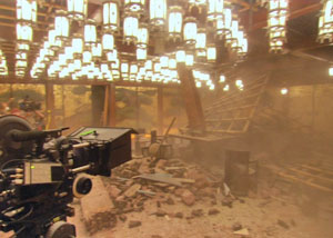 землетрясение - кадр из фильма начало